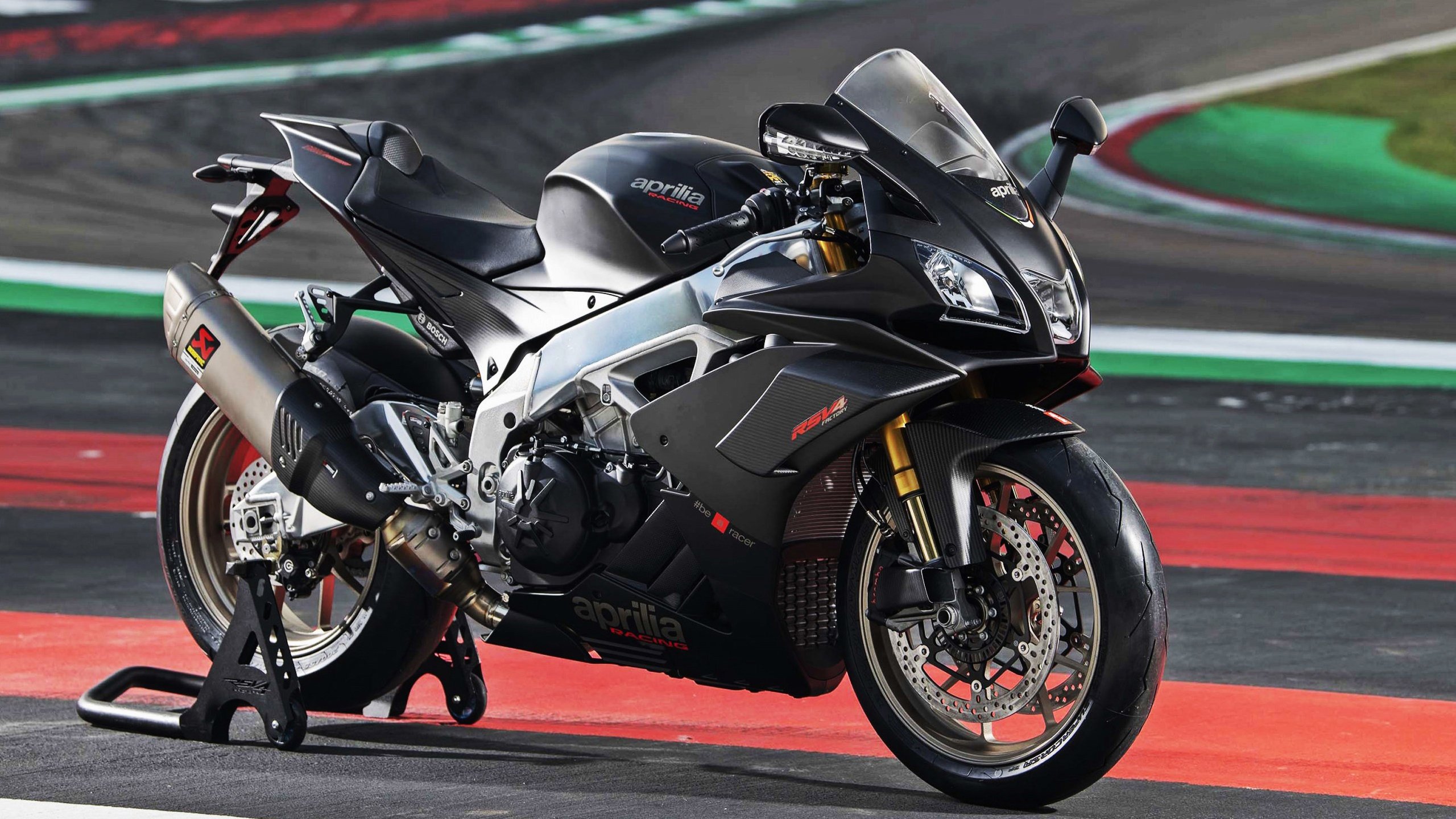 开云体育官网-末节决胜时刻，从鹈鹕带走太阳看英超争冠的决定力