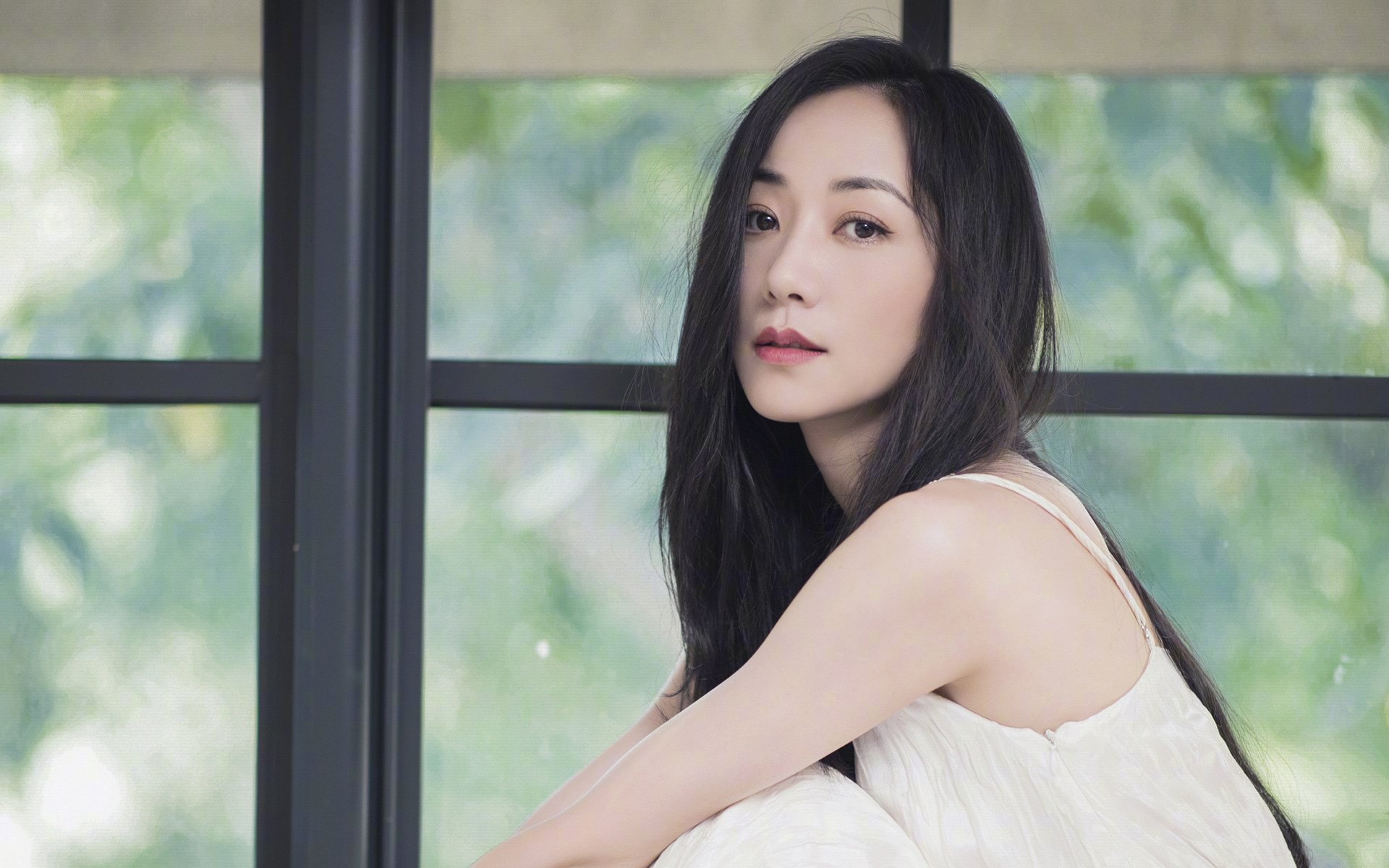 跨界共鸣,当本泽马的剑出鞘,映照着新西兰的惊涛与多特蒙德的暗涌