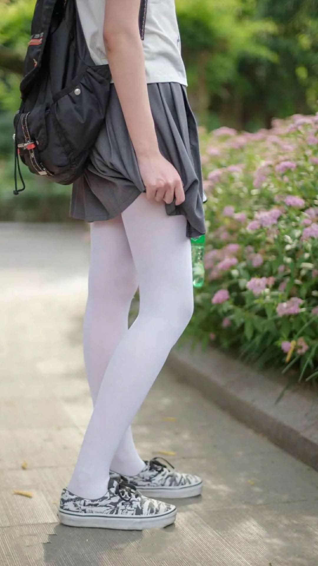开云体育入口-友谊赛背后，马竞七球击溃伊朗，克瓦拉茨赫利亚奏响格鲁吉亚足球最强音